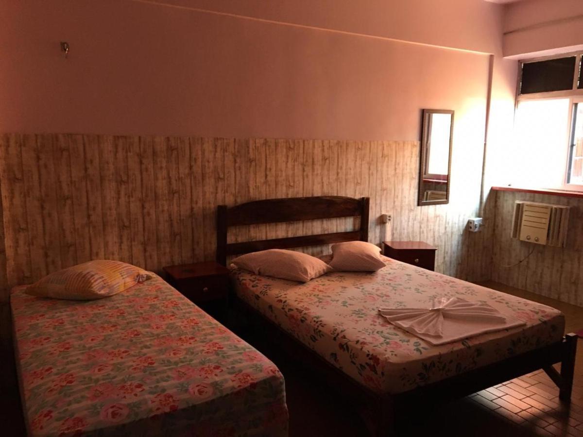 Hotel Granada มาเนาส์ ภายนอก รูปภาพ